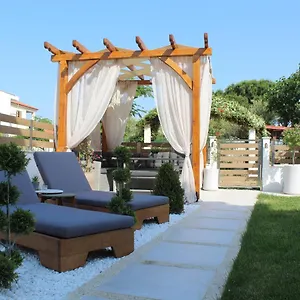  Ξενοδοχείο με διαμερίσματα Azure Bliss Ελλάδα